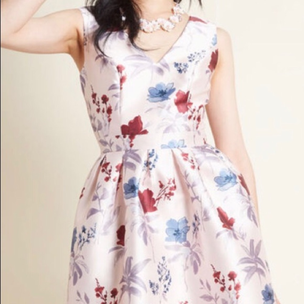 Pink Floral ModCloth Chi Chi London Dress Sz 4